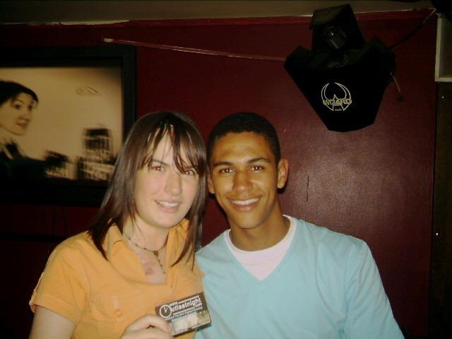 Exif-JPEG-422 : Locals having a good time at Derry's nightlife spots back in June 2005.