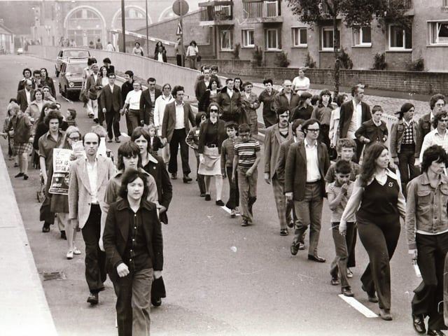 Pictured are people taking part in anti-internment demonstrations across Derry in August 1975 on the anniversary of the introduction of internment without trial in the north of Ireland four years earlier on August 9, 1971. Photos: Derry Journal.