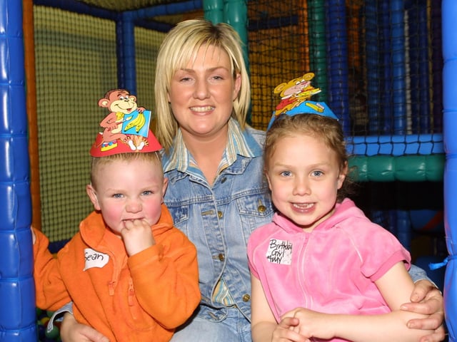 Amy with her mum Roisin and little brother Sean