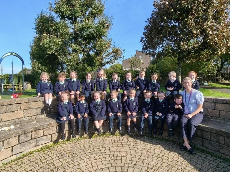 Ms Henderson’s P1 class, Long Tower PS.