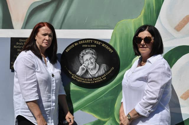 A plaque in memory of Bridie McBrearty, mother of IRA Volunteer George McBrearty, was unveiled by her daughters Catherine and Loretta at the 44th anniversary commemoration for George McBrearty held at the the Crann na Poblachta (Tree of the Republic) monument at Rinmore Drive in Creggan on Sunday afternoon. Photo: George Sweeney