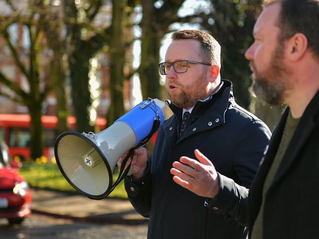 Gary Middleton MLA addressing a protest outside BBC Radio Foyle, on Northland Avenue, on Friday afternoon, against planned changes to station’s schedule and the risk of redundancies. Photo: George Sweeney. DER2310GS – 036 