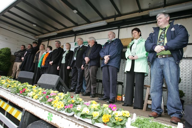 The judging panel pay their respects to the late Leo Rodden during Thursday's parade. (1803C46) : St Patrick's Day Buncrana 2005.