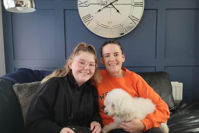 Aoife Boyle with her mum Tanya.