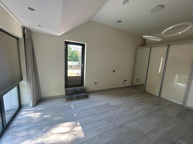 Property: Sleek and modern 5 bed home for sale in Culmore area of Derry