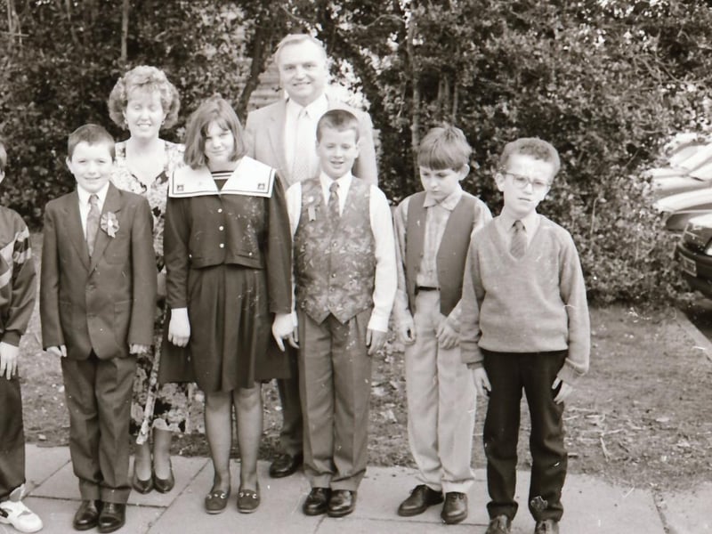 Derry schoolchildren making their Confirmations back in April 1994.