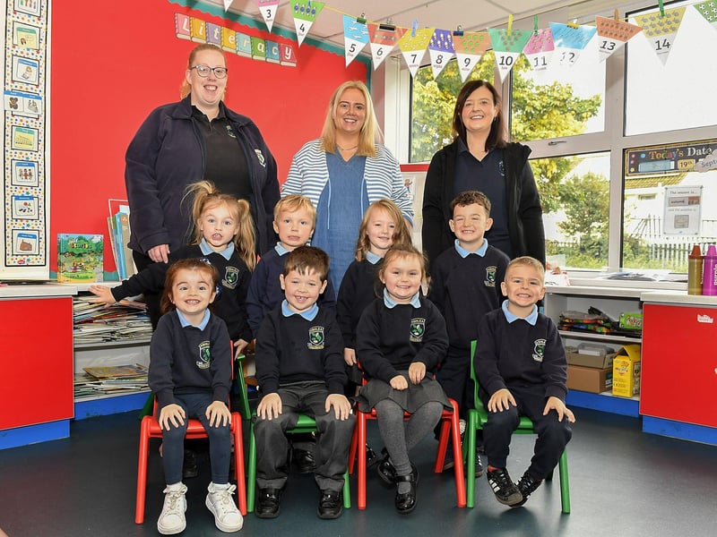Miss McMullan (centre) pictured with her P1 class and classroom assistants at Ashlea Primary School.