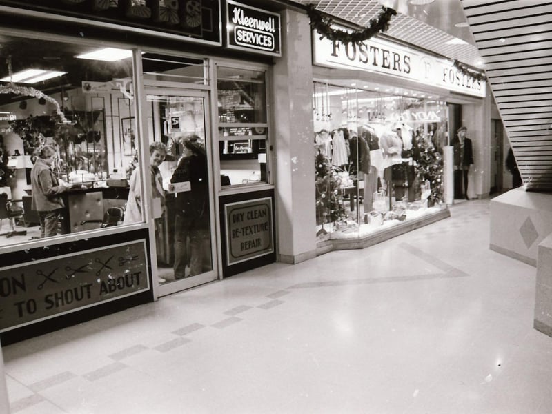 Shoppers and some of the stores at the Richmond Centre back in 1994.