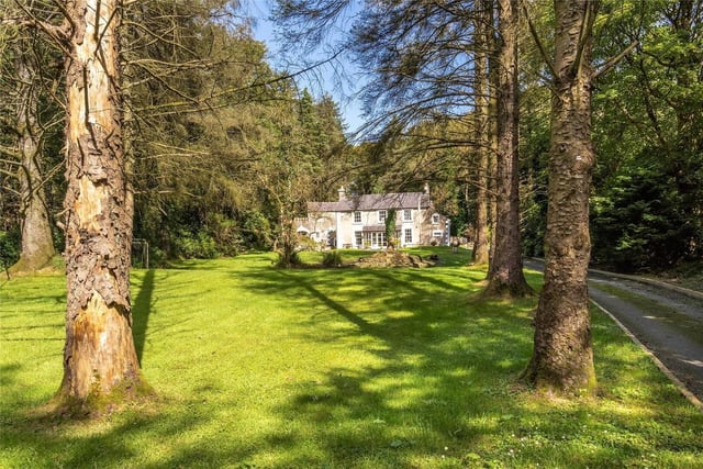 Mintiaghs Lodge is a remarkable Georgian property located in Drumfries in Inishowen and is on the market with Rainey Estate Agents.