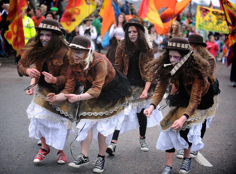 One of the dance troops entertaining the crowds at Derry's St Patrick's day parade. (1803SL72)