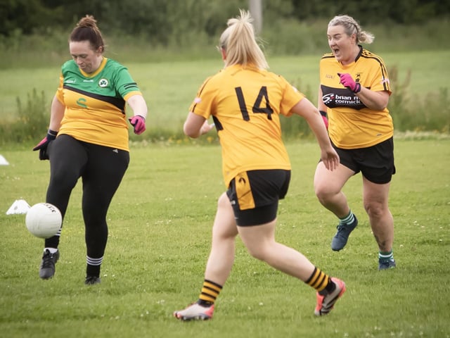 Action from the St. Eunan's (Letterkenny) v. Desertmartin game during Saturday's blitz at Beart GAC.