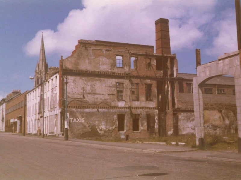 Pictures of Derry during the troubles from the Derry Journal Archive