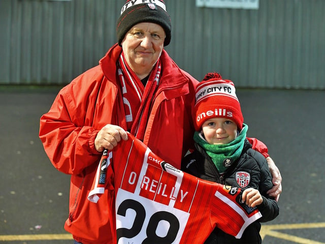 Adam O'Reilly fans at the Brandywell on Friday evening. Photograph: George Sweeney.