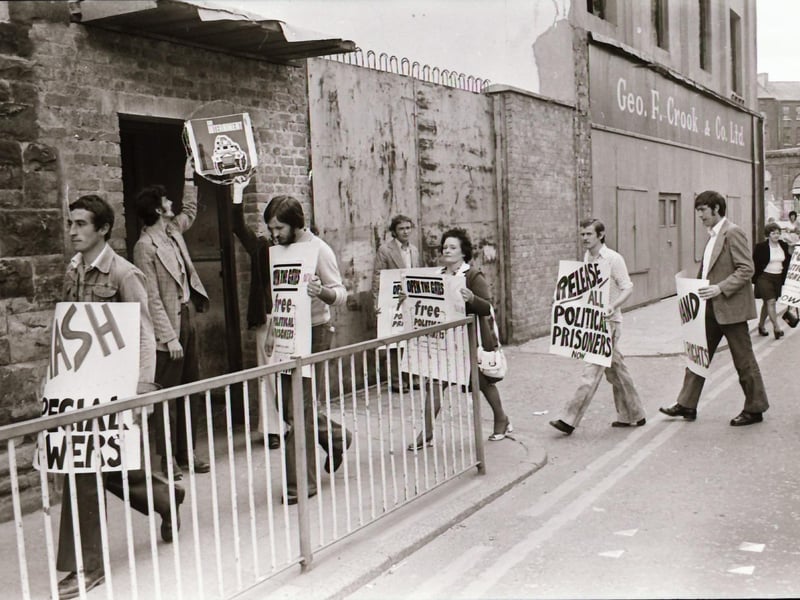 Pictured are people taking part in anti-internment demonstrations across Derry in August 1975 on the anniversary of the introduction of internment without trial in the north of Ireland four years earlier on August 9, 1971. Photos: Derry Journal.