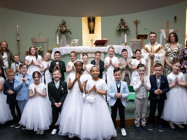 Pupils from Sacred Heart Primary School, Waterside, who received the Sacrament of First Holy Communion from Fr. Patrick Lagan at Sacred Heart Church on Friday last. (Photo: Kerrie Quinn)