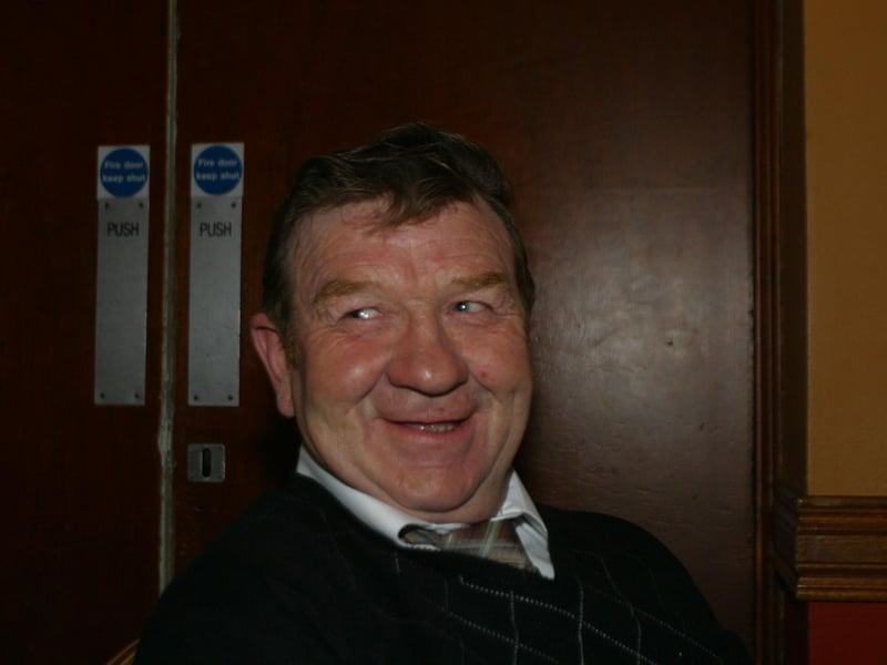 Noel McKeegan got a shock when he arrived at the White Horse Inn for a meal. when a surprise party was sprung on him. 259 dd : .