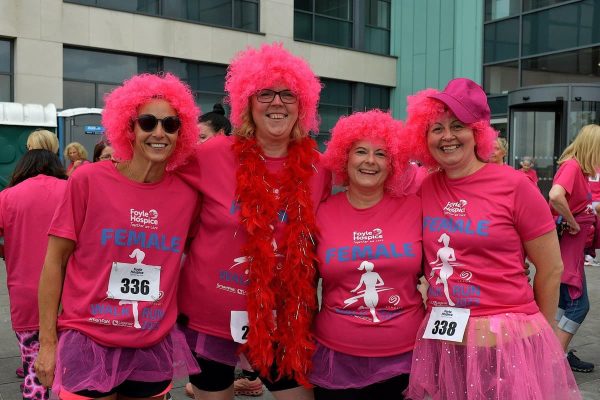31 Photos Of A Sea Of Pink As Thousands Join Foyle Hospice Annual 31-photos-of-a-sea-of-pink-as-thousands-join-foyle-hospice-annual