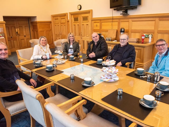 The Mayor Councillor Sandra Duffy welcomed members of Leafair Mens Health Group to the Guildhall this week for a catch up and to hear about the contribution the group makes to their lives. Included are, Derek Evans, Paul Redden, Eddie Coyle, John Bradley and Chantelle McCallion, co-ordinator. Picture Martin McKeown. 04.04.23
