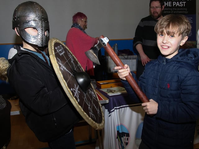 Reece and Jake “Digging Up the Past” at The Foyle Science Showcase held in The Foyle Arena. (Photo - Deirdre Heaney, nwpresspics) : Foyle Arena Science Showcase.