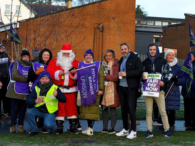 Health and care workers from NIPSA, UNISON and GMB trade unions, campaigning for fair pay and conditions, take part in industrial action at Altnagelvin Hospital on Monday morning. Photo: George Sweeney. DER2250GS – 03