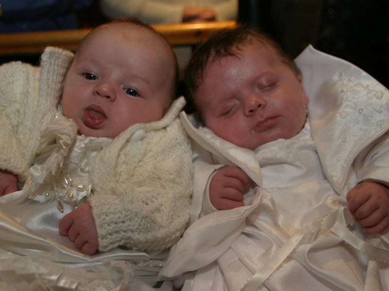 Pictures of Derry parties and celebrations in December 2003