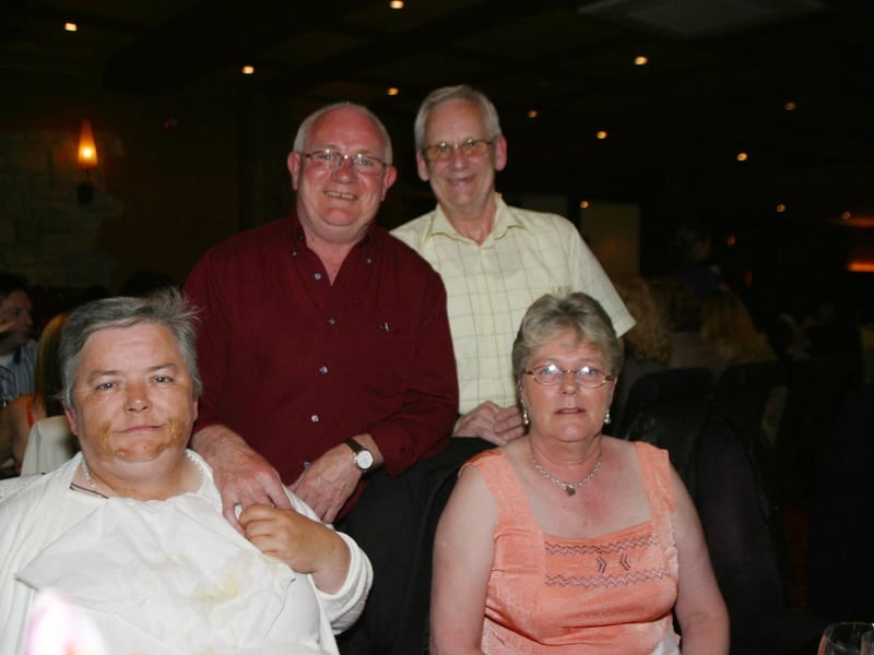 Enjoying the party left to right Susie, Ruby, Alex and Ivor 2960/dd : .