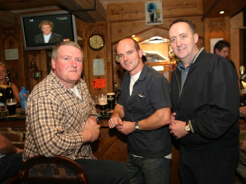 Pictured are patrons and staff at the Don Bar in Derry back in 2004.