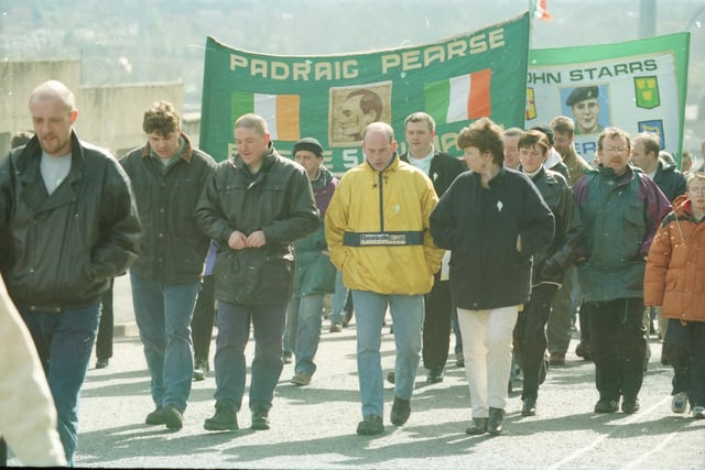 Republicans at the Sinn Féin Easter Rising commemorations in 1998.