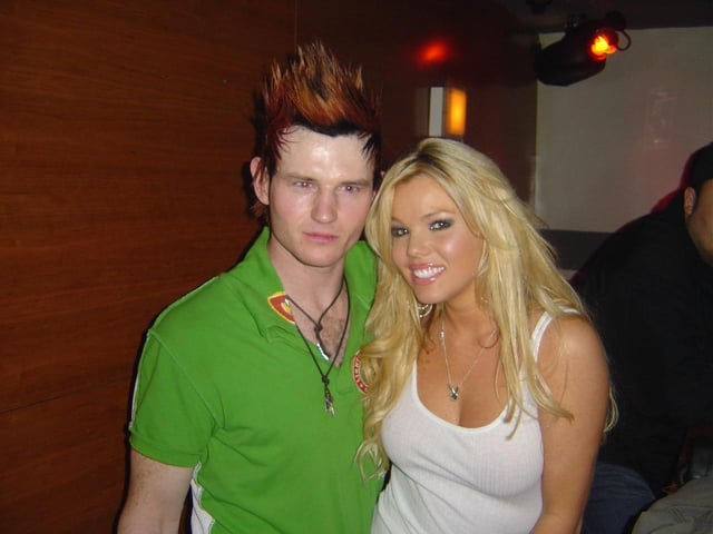 Earth Niteclub in May 2006