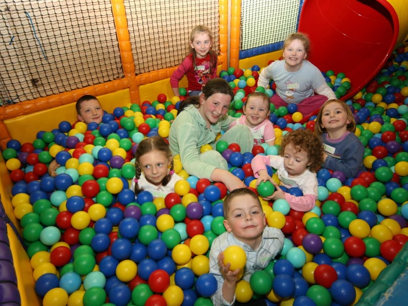 Parties and celebrations in April 2005.