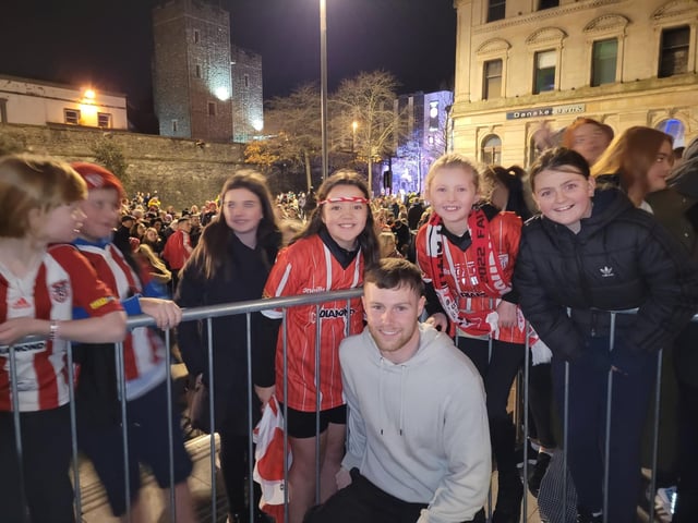 Derry City players' huge welcome home to the Guildhall Square after their FAI Cup Final win.