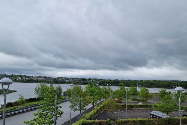 Heavy cloud banks moving in across Derry this morning as thunder storm warning announced.