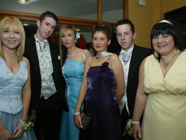 Joanne Heiton, John Porter, Catherine Bannon, Bronagh Brady, Chada McGinley and Megan Casey. (2809JB11)