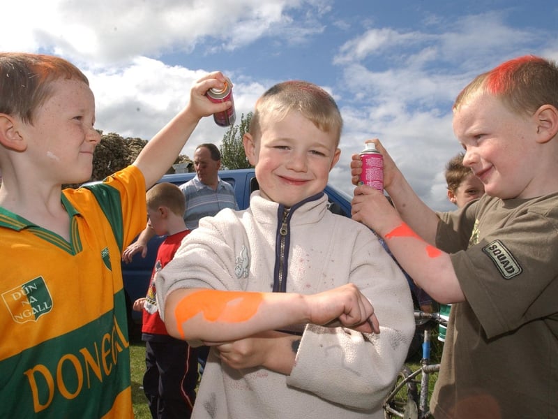 Derry youngsters enjoying summer in August 2003