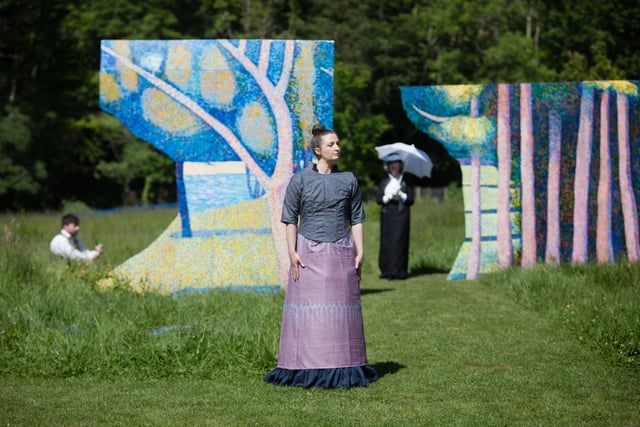 Susie Garvey-Williams as Dot.