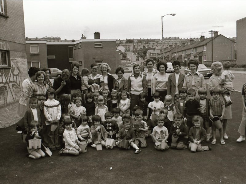 Bogside NSPCC Playgroup Outing.