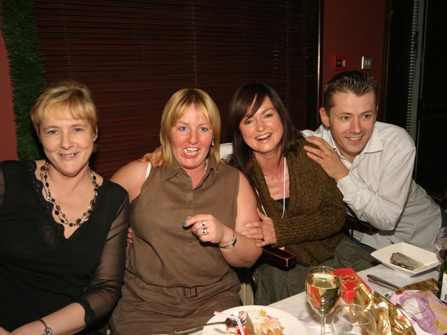 Tescos Lisnagalvin Christmas Party at Pitchers Wine Bar.0236JML : Parties in December 2005.