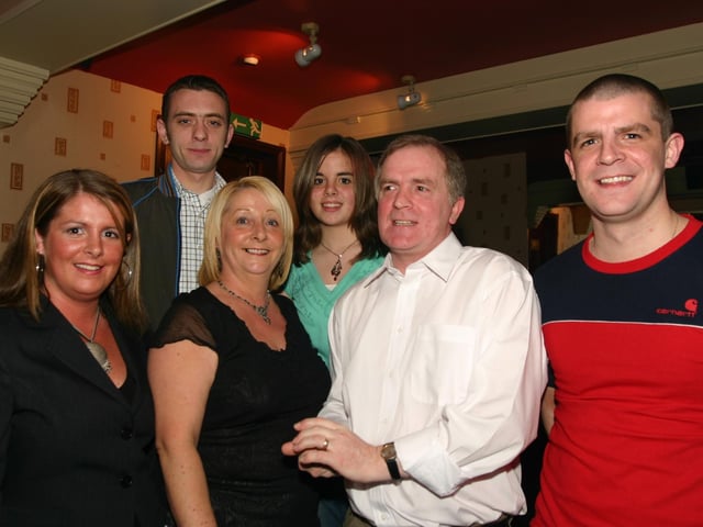 Helen with family members left to right Colleen, Conal, Emma, Eugene and Eugene jnr enjoying the party. 1215/dd : Parties in December 2005.