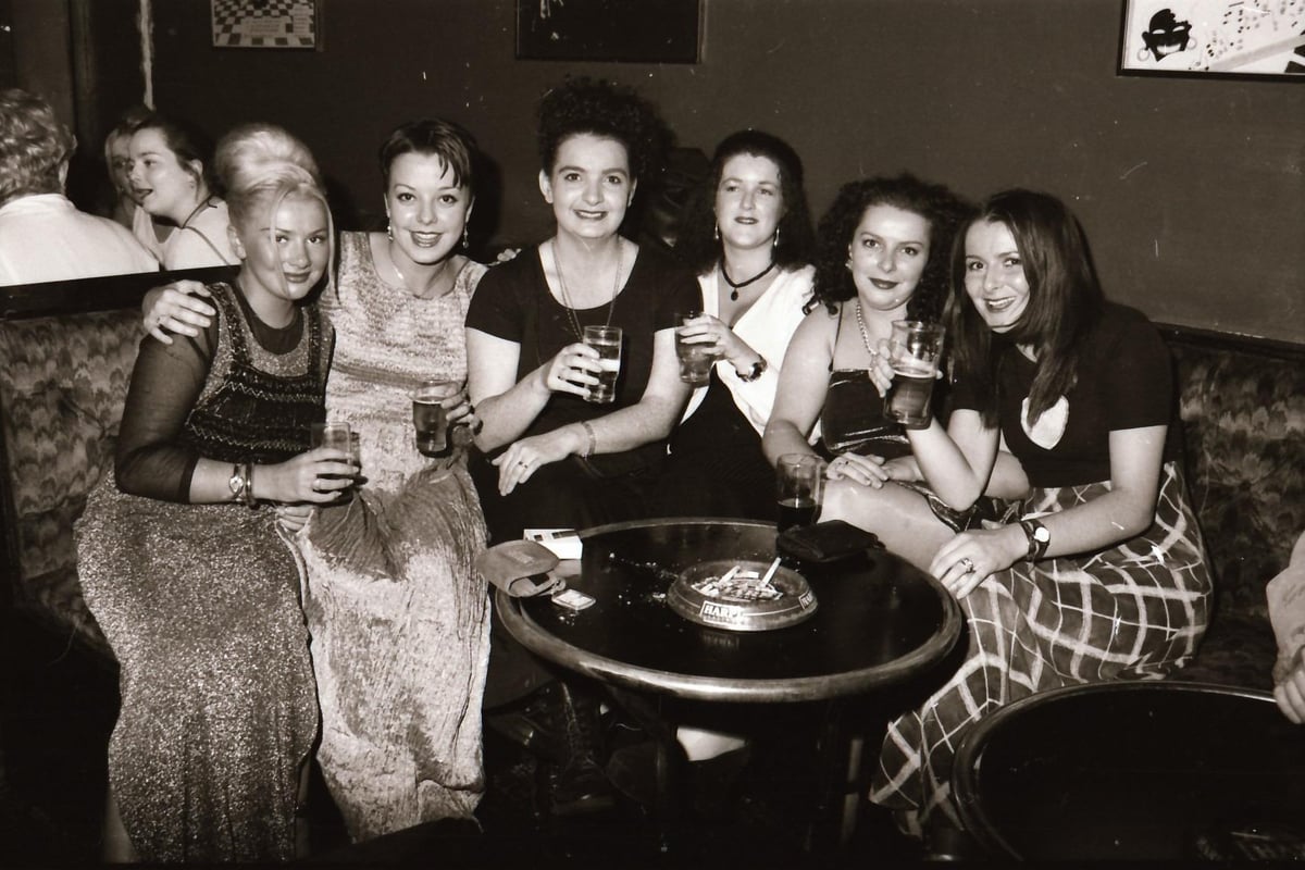 42 Fantastic Pictures of Squires Big Band Night and Foyleside in De...