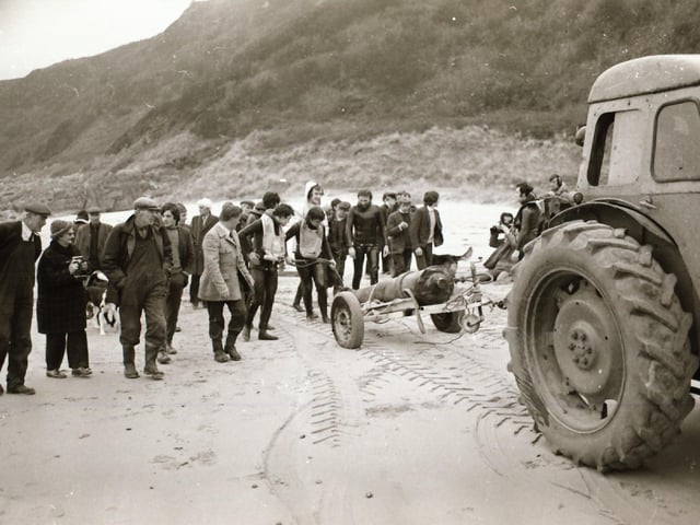 November 1975: Derry Sub Aqua Club members recover a cannon from La Trinidad Valencera four years on from discovering the 1588 Spanish Armada wreck off Kinnego Bay in Inishowen, Donegal.