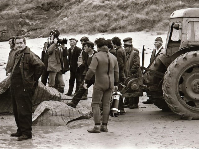 November 1975: Derry Sub Aqua Club members recover a cannon from La Trinidad Valencera four years on from discovering the 1588 Spanish Armada wreck off Kinnego Bay in Inishowen, Donegal.