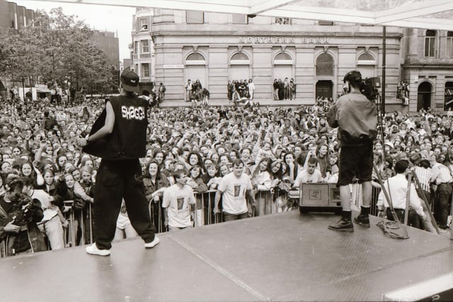 Shaggy performing in Derry in 1993.