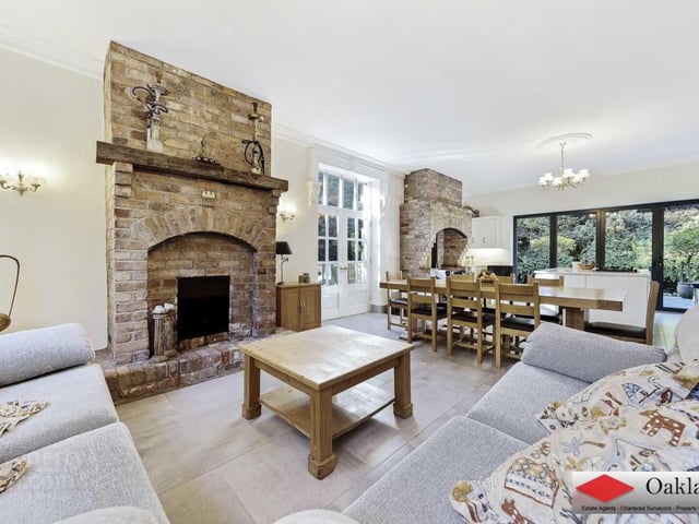14 Temple Road in Derry is for sale. This stunning property is located beside Enagh Lough and features six beds and three baths.:Stunning property for sale in Derry.:Stunning property for sale in Derry.