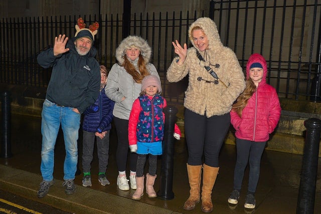 Families pictured at the Derry Christmas procession on Sunday evening last. Photo: George Sweeney. DER2248GS - 20
