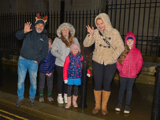 Families pictured at the Derry Christmas procession on Sunday evening last. Photo: George Sweeney. DER2248GS - 20