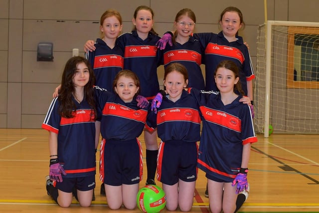 St. Oliver Plunket ‘s P.S. who took part in the Derry City Primary School Girls’ Indoor Gaelic Finals Day at the Foyle Arena on Friday afternoon. Photo: George Sweeney. DER2308GS – 105