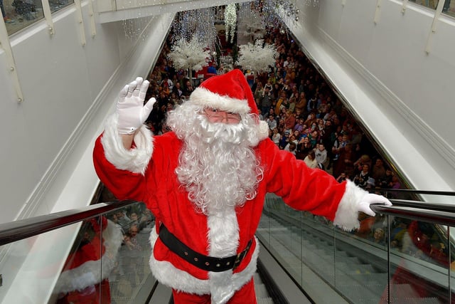 Santa arrives at Foyleside Shopping Centre on Saturday morning. Photo: George Sweeney.  DER2244GS – 81