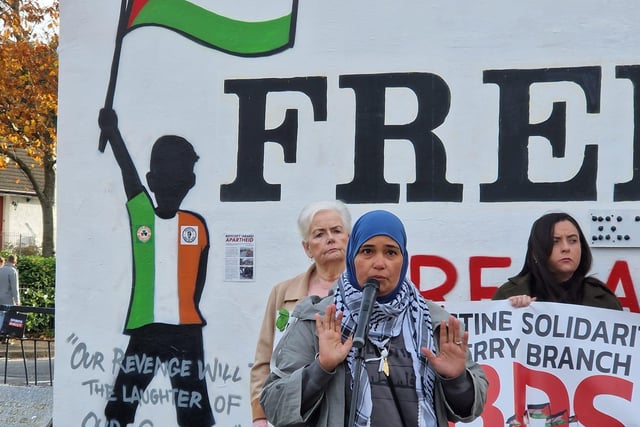 Majida Alaskari was addressing a huge crowd at Free Derry Wall.