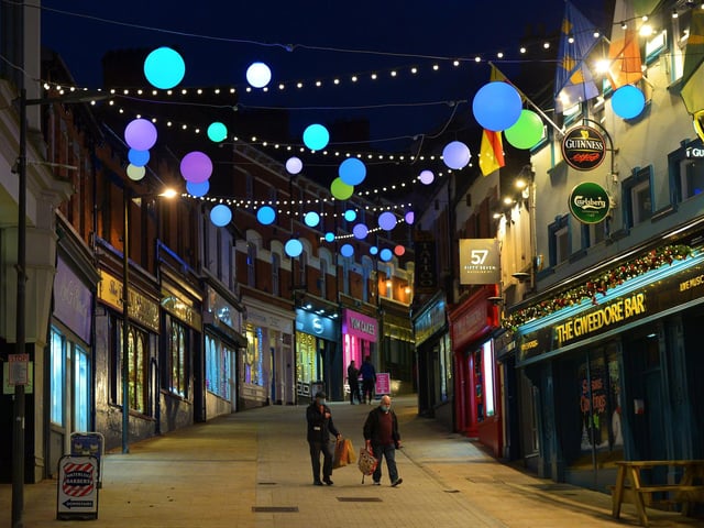Christmas illuminations on Waterloo Street. Photos: George Sweeney. DER2150GS – 045