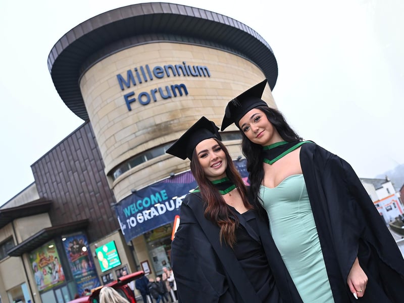 Katharine Hunter, from Ballynahinch, and Tahnee Mcsorely,from East Belfast, both graduating in Mental Health Nursing. Picture By: Arthur Allison: PacemakerPress.